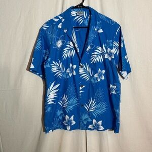 Royal creations // Blue, white Floral Hawaiian Shirt size large ap2